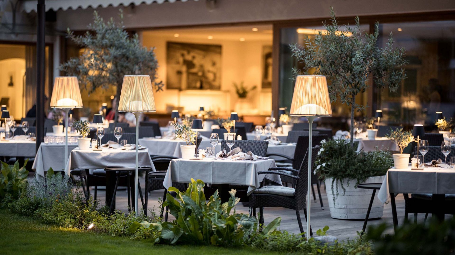 Boutique Hotel nahe Meran: willkommen im Zum Rosenbaum! Boutique Hotel nahe Meran: willkommen im Zum Rosenbaum!