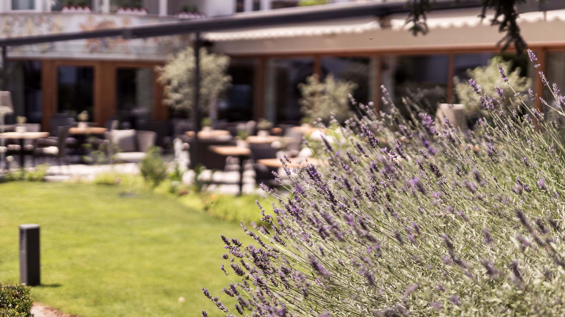 Unser Boutique Hotel nahe Bozen – ein kleiner Garten Eden Unser Boutique Hotel nahe Bozen – ein kleiner Garten Eden