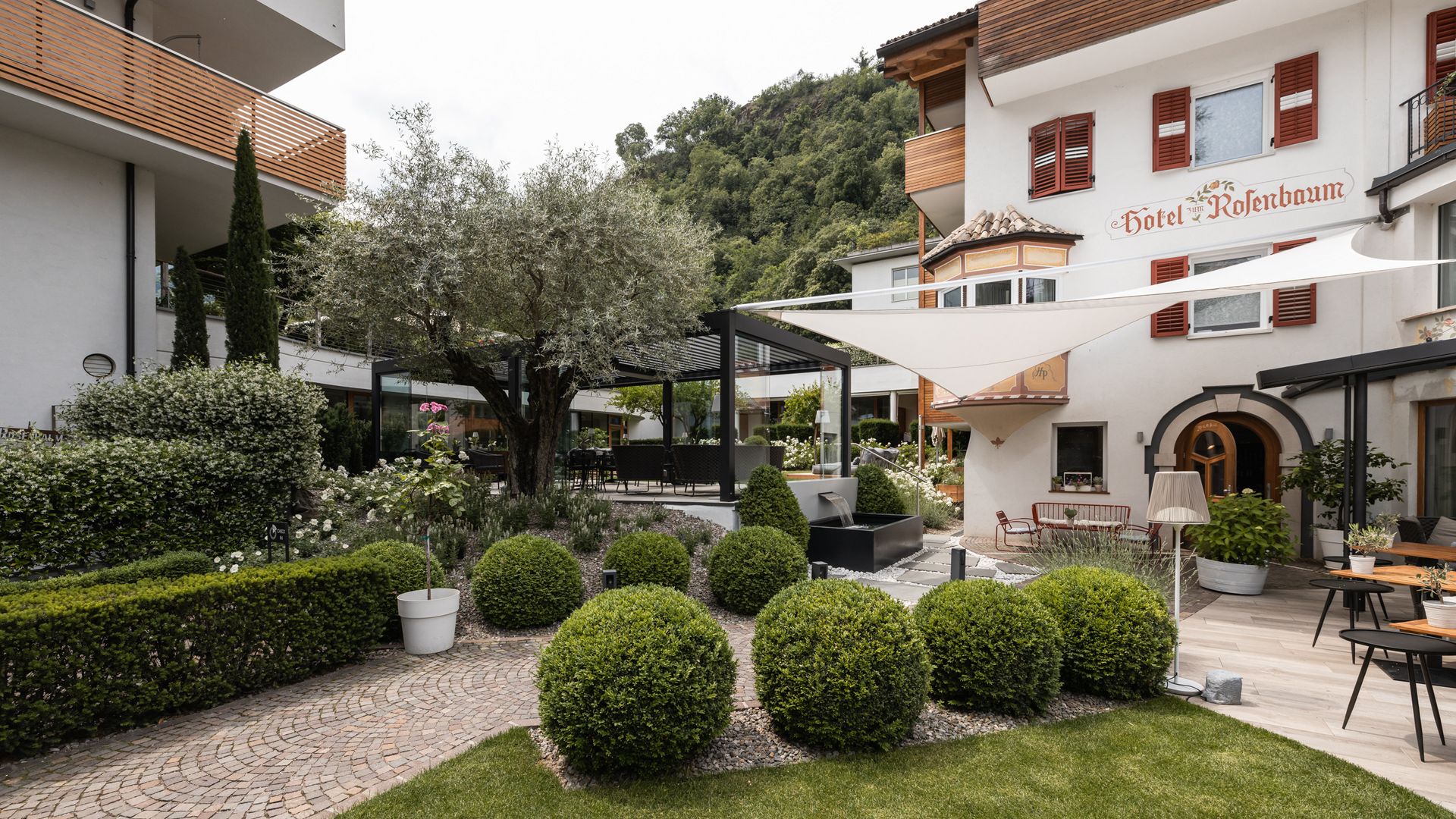 Boutique hotel a Merano: benvenuti al Zum Rosenbaum!